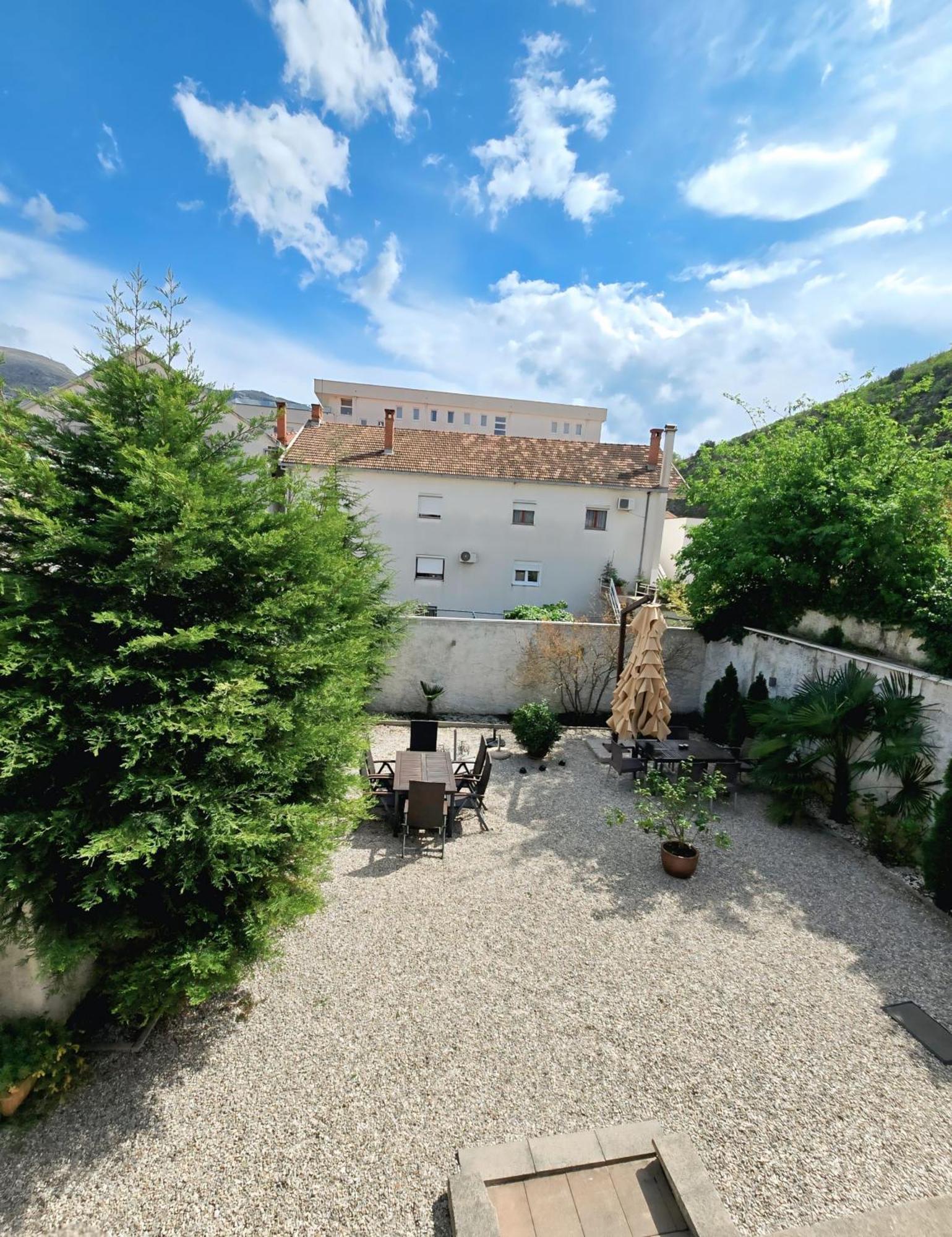 City Center Apartments Mostar Eksteriør billede